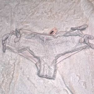 Victoria Secret bridal panty Hiphugger cheeky NWT Small